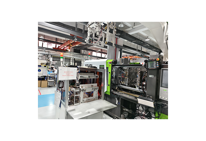 Fully Automated Robotic System for Metal Insert Placement and Part Removal + Real-Time Monitoring of